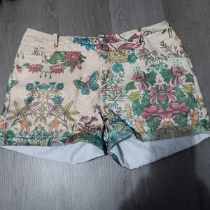 Floral Print Women's Shorts - Pink & Green